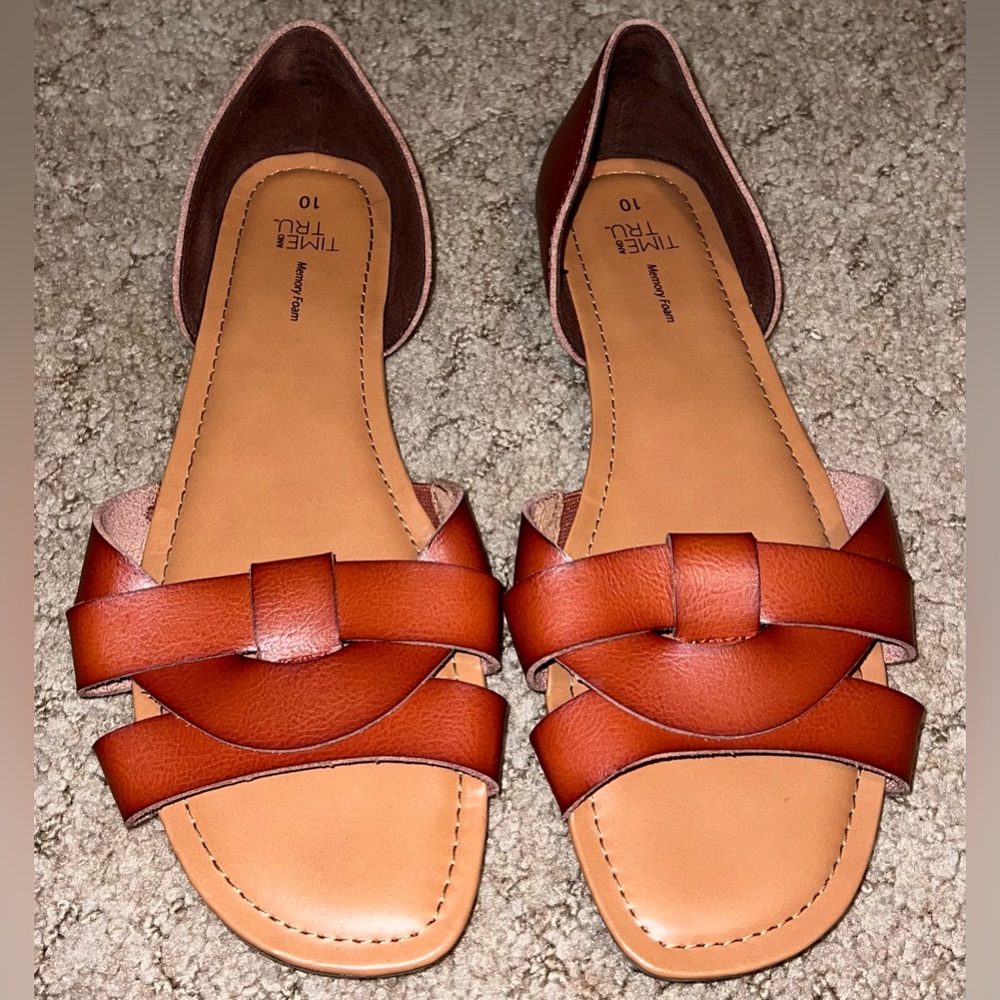 Women’s Sandals